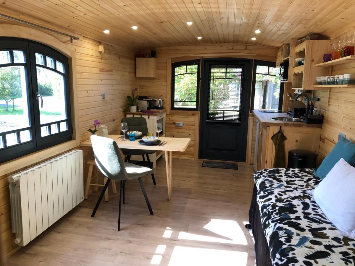 Roulotte Gites O Bien-Etre Massage Spa Sejour Bien-Etre En Hebergement Insolite Roulotte Karantez Ou En Gites Melon Ou Yock A 800 M Des Plages Maison D'Hote Drogou Porspoder Exterior foto
