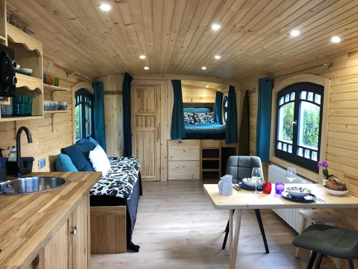 Roulotte Gites O Bien-Etre Massage Spa Sejour Bien-Etre En Hebergement Insolite Roulotte Karantez Ou En Gites Melon Ou Yock A 800 M Des Plages Maison D'Hote Drogou Porspoder Exterior foto